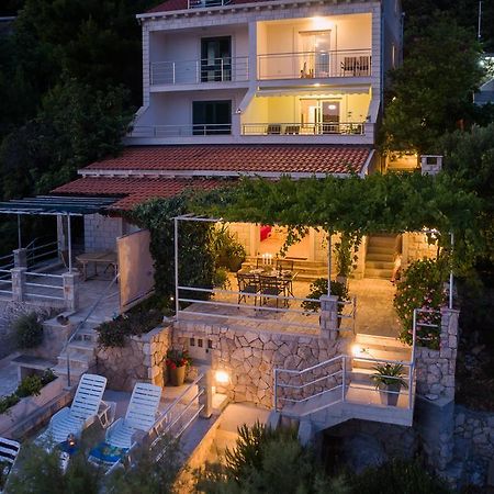 Apartments Ratac Lobrovic With Private Beach And Beautiful Sunset Слано Екстериор снимка